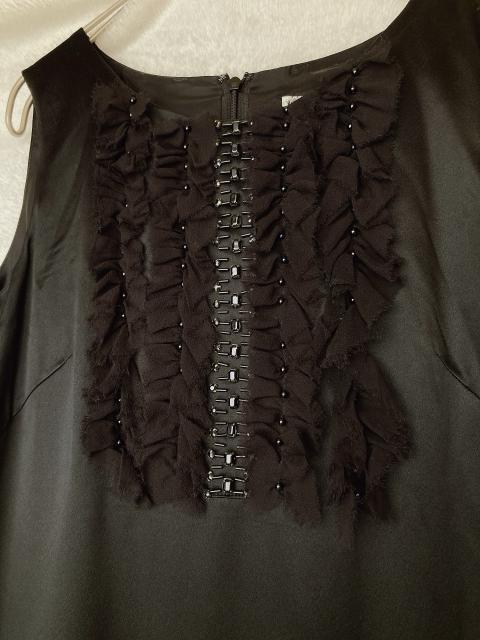 GRACE Class ブラック ノースリー ドレス ワンピース シルク 36 N2m < ブランド GRACE Class ブラック ノースリー ドレス ワンピース シルク 36 N2m < ブランドの