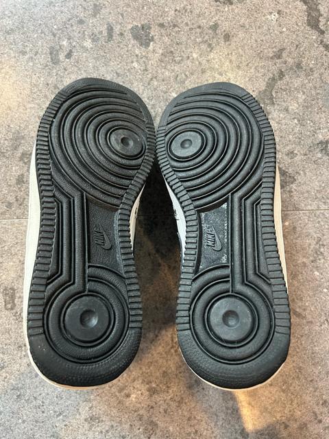 【激レア・箱無し】ナイキ エアフォース1 2004 High Snakeskin < 男性ファッション  【激レア・箱無し】ナイキ エアフォース1 2004 High Snakeskin < 男性ファッションの