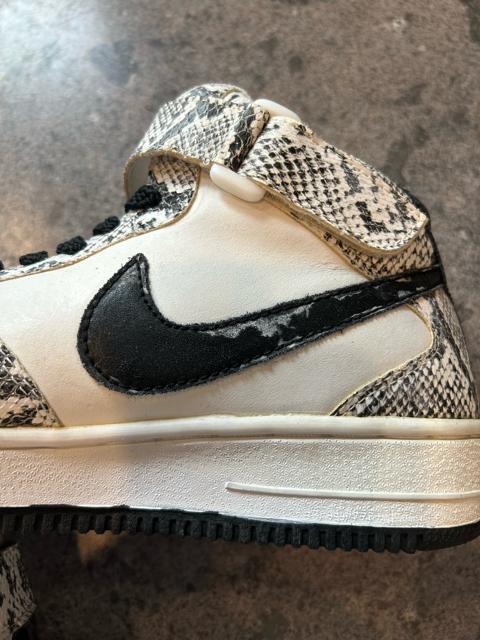 【激レア・箱無し】ナイキ エアフォース1 2004 High Snakeskin < 男性ファッション  【激レア・箱無し】ナイキ エアフォース1 2004 High Snakeskin < 男性ファッションの