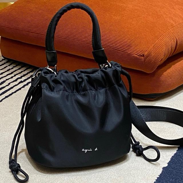 �V�i���g�pagnes b. �i�C�����В��o�P�b�g�o�b�O 2WAY�n���h�o�b�O ���f�B�[�X  �� �����t�@�b�V������ 