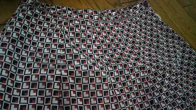 ハニークラブ レトロ 美品 平おきウエスト32cm < 女性ファッション  ハニークラブ レトロ 美品 平おきウエスト32cm < 女性ファッションの