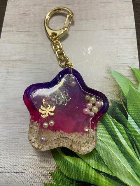 ハンドメイド レジン 星の型デザインのシャカシャカキーホルダー 海バージョン < 女性ファッション  ハンドメイド レジン 星の型デザインのシャカシャカキーホルダー 海バージョン < 女性ファッションの