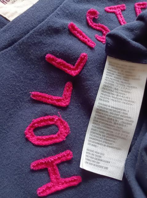 HOLLISTER★半袖Tシャツ★カッコイイ★柔らか伸び伸び着心地抜群★ホリスター★ < 女性ファッション  HOLLISTER★半袖Tシャツ★カッコイイ★柔らか伸び伸び着心地抜群★ホリスター★ < 女性ファッションの