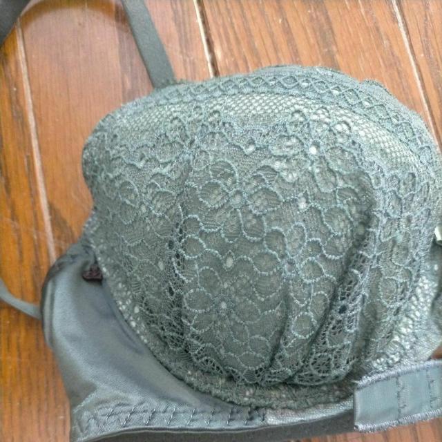 トリンプ アモスタイル ワイヤーブラジャー B65/C65 新品 グリーン < 女性ファッション  トリンプ アモスタイル ワイヤーブラジャー B65/C65 新品 グリーン < 女性ファッションの