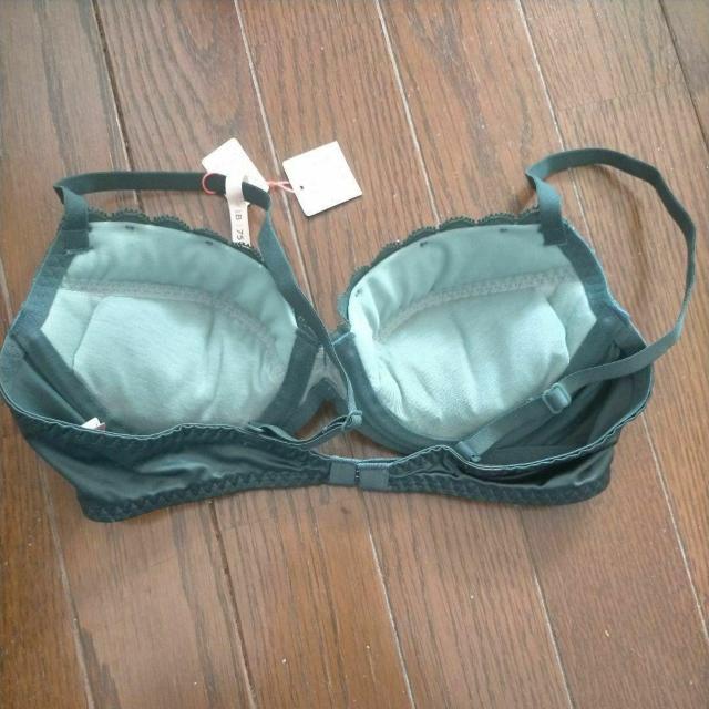トリンプ アモスタイル ワイヤーブラジャー B65/C65 新品 グリーン < 女性ファッション  トリンプ アモスタイル ワイヤーブラジャー B65/C65 新品 グリーン < 女性ファッションの