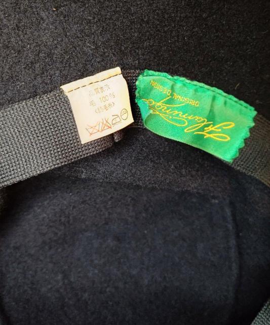 ハット★帽子★レディースハット★ブラック★ウール100%★バケットハット★かわいい★クラッシャーハット★黒色★新品未使用★送料無料 < 女性ファッション  ハット★帽子★レディースハット★ブラック★ウール100%★バケットハット★かわいい★クラッシャーハット★黒色★新品未使用★送料無料 < 女性ファッションの