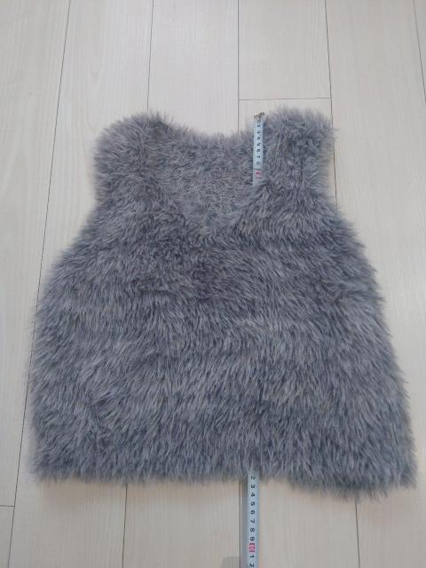 しまむら グレー ファー ニットベスト Lサイズ < ブランド しまむら グレー ファー ニットベスト Lサイズ < ブランドの