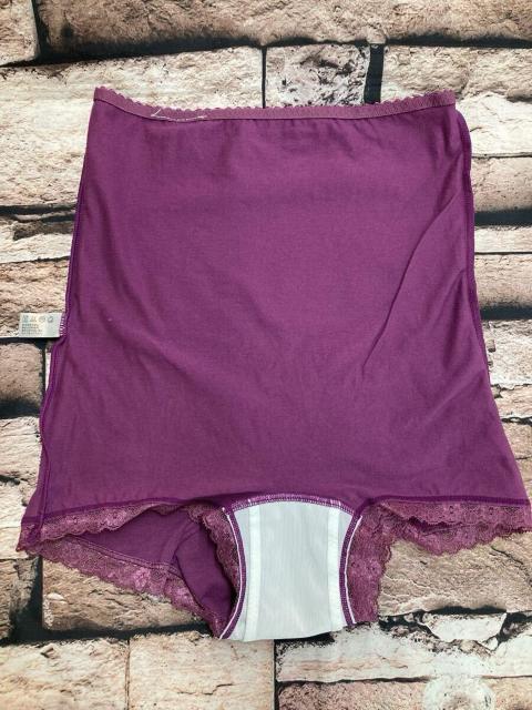 送料無料!可愛いデザイン&優れた実用性!腹巻付き綿混サニタリーショーツSサイズ(画像から)1枚 < 女性ファッション 送料無料!可愛いデザイン&優れた実用性!腹巻付き綿混サニタリーショーツSサイズ(画像から)1枚 < 女性ファッションの