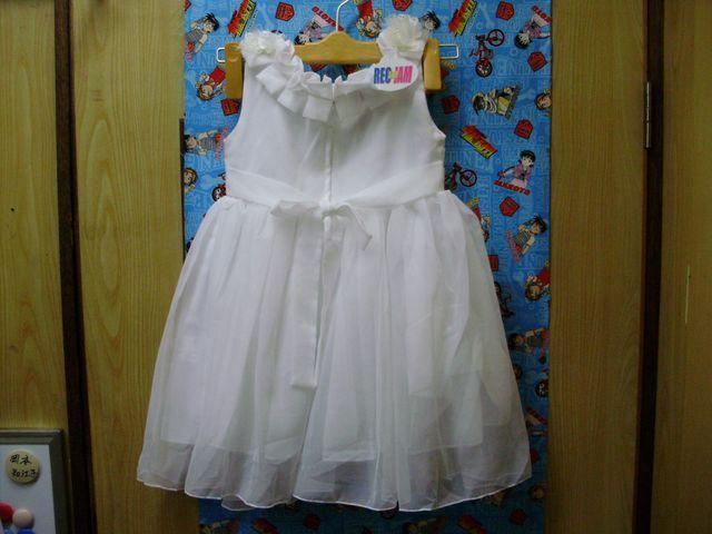 新品未使用 フォーマルドレス110 ホワイト < キッズ/ベビー  新品未使用 フォーマルドレス110 ホワイト < キッズ/ベビーの