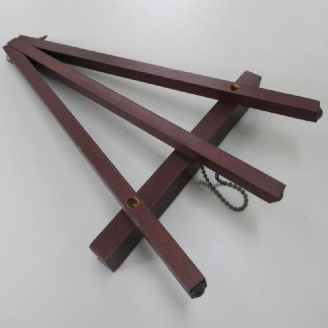 三脚 美品 軽量 コンパクト 雑貨 インテリア 小物 < インテリア/ライフ 三脚 美品 軽量 コンパクト 雑貨 インテリア 小物 < インテリア/ライフの