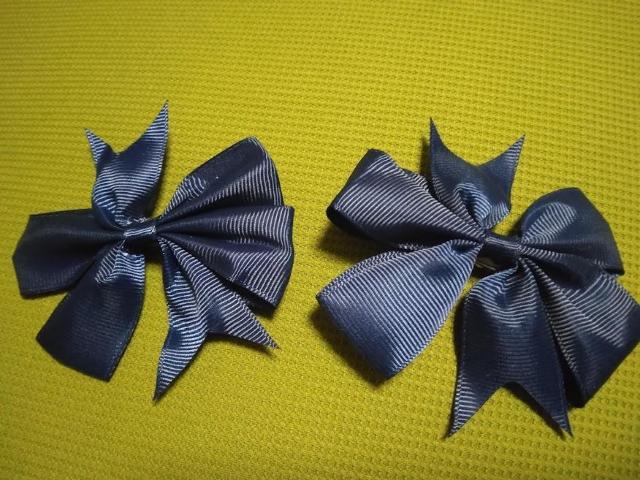 ヘアクリップ リボン(紺)飾りx2本セット 超かわいい 即決・送料無料 < 女性アクセサリー/時計  ヘアクリップ リボン(紺)飾りx2本セット 超かわいい 即決・送料無料  < 女性アクセサリー/時計の
