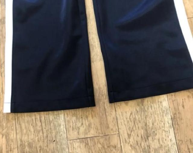 PUMA プーマ ジャージパンツ レディース サイズS 濃紺色 ポリエステル100%  トレーニング スポーツ 運動 部屋着 < ブランド  PUMA プーマ ジャージパンツ レディース サイズS 濃紺色 ポリエステル100%  トレーニング スポーツ 運動 部屋着 < ブランドの