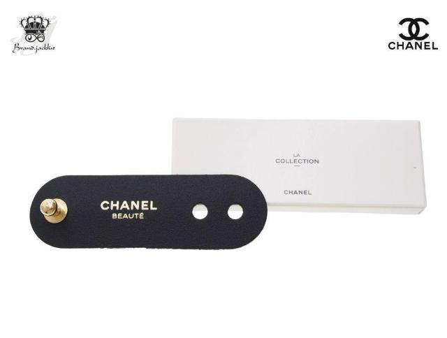 シャネル ノベルティ コードホルダー 2024 ラコレクション CHANEL LA COLLECTION【正規品】 < ブランド シャネル ノベルティ コードホルダー 2024 ラコレクション CHANEL LA COLLECTION【正規品】 < ブランドの