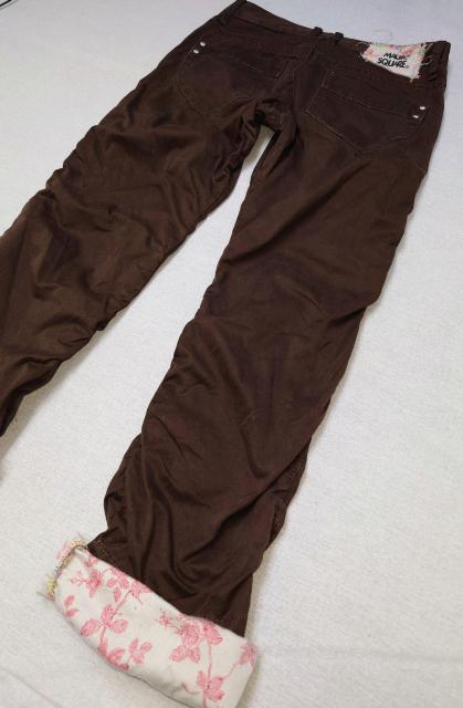 美品★ロールアップデニム★花柄折返し★可愛い★ユニセックス★ブラウン★W75★シワ加工★カラーデニム★美脚効果★美尻★送料無料 < 女性ファッション 美品★ロールアップデニム★花柄折返し★可愛い★ユニセックス★ブラウン★W75★シワ加工★カラーデニム★美脚効果★美尻★送料無料 < 女性ファッションの