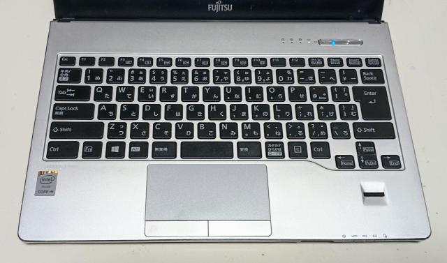 FUJITSU LIFEBOOK Corei5 ������6GB SSD128GB Web�J���� DVD Windows11 �� PC�{��/���Ӌ@��� 