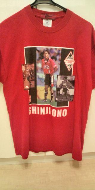 小野伸二 直筆サイン入り Tシャツ < レジャー/スポーツ  小野伸二 直筆サイン入り Tシャツ  < レジャー/スポーツの