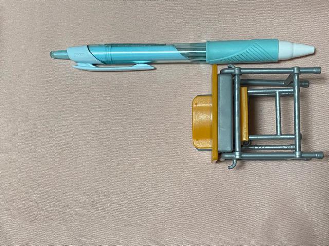 ミニチュア☆学校机&椅子☆プラスチック < ホビー  ミニチュア☆学校机&椅子☆プラスチック < ホビーの