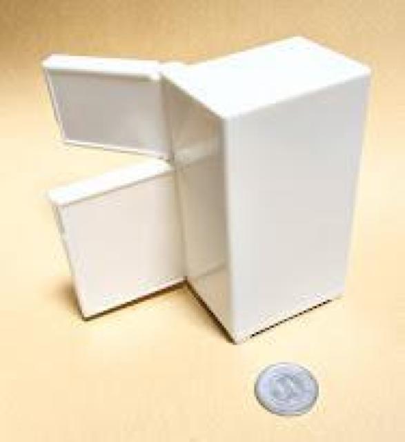 ミニチュア★冷蔵庫@★2ドア★ホワイト★リカちゃんやシルバニアに★ドールハウスに★ < おもちゃ  ミニチュア★冷蔵庫@★2ドア★ホワイト★リカちゃんやシルバニアに★ドールハウスに★ < おもちゃの