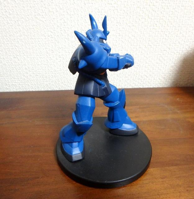 ◆ガンダム 機動戦士ガンダム ミニフィギュア グフ 中古品 < ホビー  ◆ガンダム 機動戦士ガンダム ミニフィギュア グフ 中古品 < ホビーの