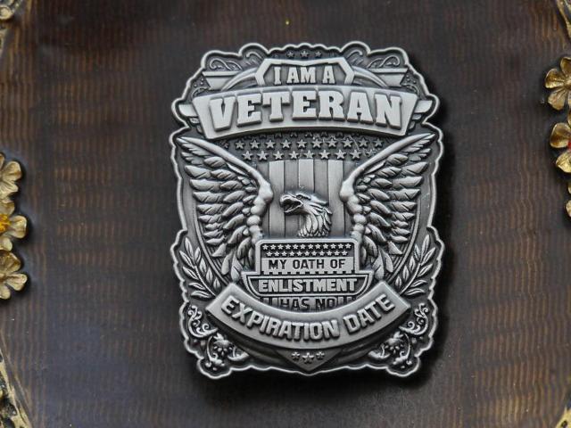 新品 退役軍人 ピンズ ピンバッジ ピンブローチ 私は退役軍人です 入隊宣誓に有効期限はありません < 男性アクセサリー/時計 新品 退役軍人 ピンズ ピンバッジ ピンブローチ 私は退役軍人です 入隊宣誓に有効期限はありません < 男性アクセサリー/時計の