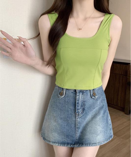 送料無料 新品 カップ付きタンクトップ ショート丈 夏服 < 女性ファッション  送料無料 新品 カップ付きタンクトップ ショート丈 夏服 < 女性ファッションの