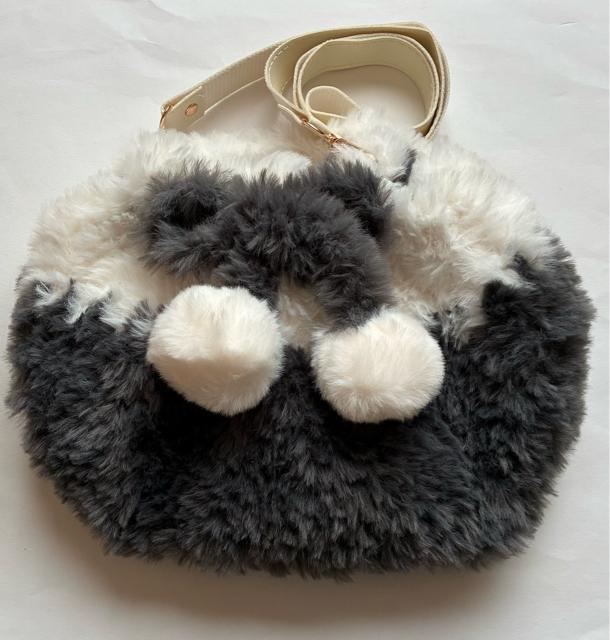 ハンドメイド バッグ ふわふわモコモコ ポンポン < 女性ファッション ハンドメイド バッグ ふわふわモコモコ ポンポン < 女性ファッションの