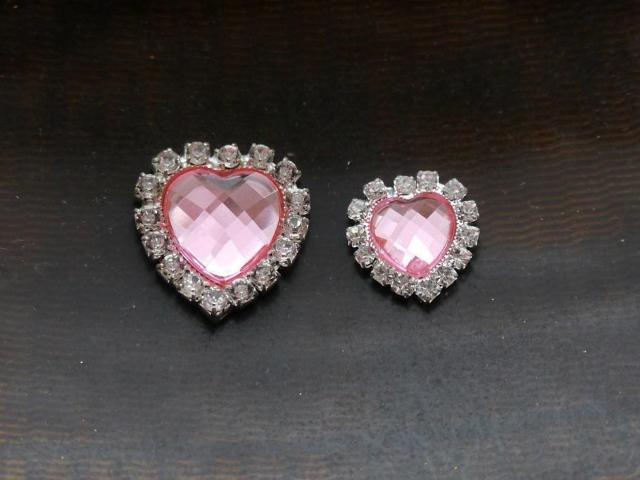 新品デコ電アクセサリー手芸パーツ ストーンハートパーツ銀色小 < ペット/手芸/園芸 新品デコ電アクセサリー手芸パーツ ストーンハートパーツ銀色小 < ペット/手芸/園芸の