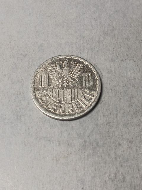 オーストリア10グロッシェン1980年 < ホビー オーストリア10グロッシェン1980年 < ホビーの