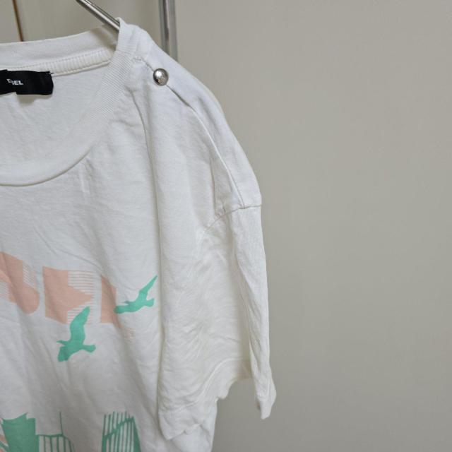 DIESEL �f�B�[�[���@�O���t�B�b�N�v�����g T�V���c �� �u�����h�� 