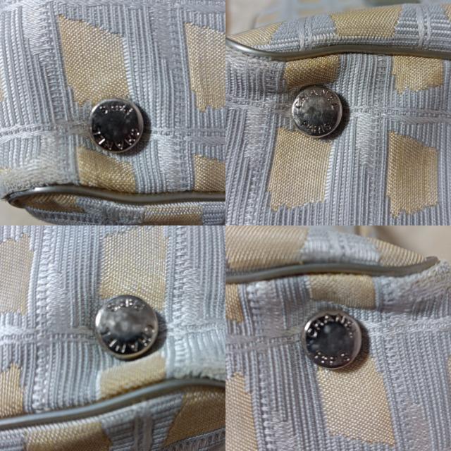 レア期日限定カラー★CHANELニュートラベルラインММトートバッグ★シルバーゴールド★素敵★シャネル★送料無料★お値引き可能 < ブランド レア期日限定カラー★CHANELニュートラベルラインММトートバッグ★シルバーゴールド★素敵★シャネル★送料無料★お値引き可能 < ブランドの