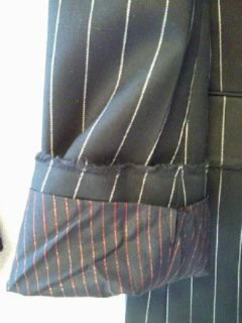 ナンバーナイン††ほつれ加工ピークドストライフジャケット゜ < ブランド  ナンバーナイン††ほつれ加工ピークドストライフジャケット゜ < ブランドの