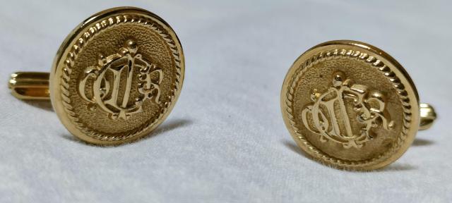 正規レア Dior オールドクラシック CDRロゴカフス イニシャルエンブレム リングカフリンクス Lラージ2cm ゴールドボタン < ブランド  正規レア Dior オールドクラシック CDRロゴカフス イニシャルエンブレム リングカフリンクス Lラージ2cm ゴールドボタン  < ブランドの