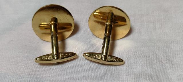 正規レア Dior オールドクラシック CDRロゴカフス イニシャルエンブレム リングカフリンクス Lラージ2cm ゴールドボタン < ブランド  正規レア Dior オールドクラシック CDRロゴカフス イニシャルエンブレム リングカフリンクス Lラージ2cm ゴールドボタン < ブランドの