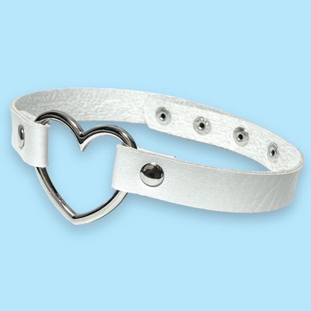 【新品】オープンハートデザイン合皮チョーカー/ホワイト < ブランド 【新品】オープンハートデザイン合皮チョーカー/ホワイト < ブランドの