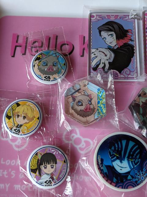 鬼滅の刃 消しゴム 箸置き キーホルダー 缶バッジ マステ 13個セット くら寿司 < アニメ/コミック/キャラクター 鬼滅の刃 消しゴム 箸置き キーホルダー 缶バッジ マステ 13個セット くら寿司 < アニメ/コミック/キャラクターの