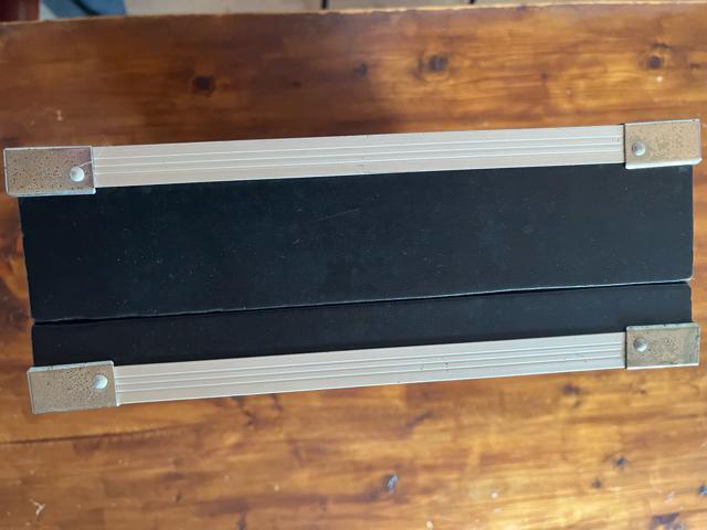 GtFN^[ P[X GtFN^[ {[h  zr[ 