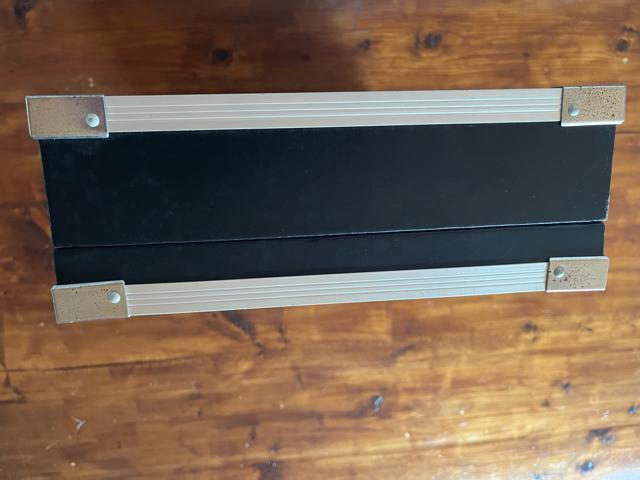 GtFN^[ P[X GtFN^[ {[h  zr[ 