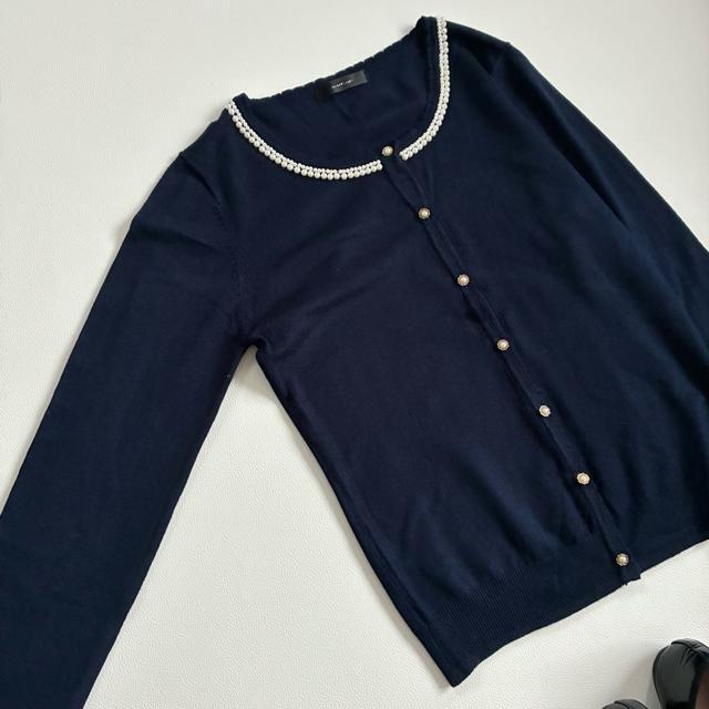 ◆美品◆インタープラネット◆ビジューパールカーディガン◆アンサンブル◆ネイビーM < 女性ファッション ◆美品◆インタープラネット◆ビジューパールカーディガン◆アンサンブル◆ネイビーM < 女性ファッションの