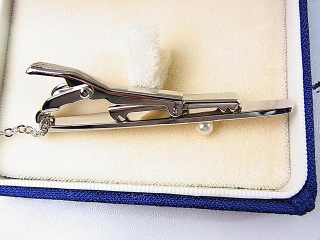 ���ɔ��i MIKIMOTO�i�~�L���g�j �^�쓇 �{�^��l�N�^�C�s�� �P�[�X�t�� �� �j���t�@�b�V������ 