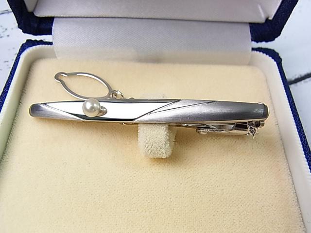 ���ɔ��i MIKIMOTO�i�~�L���g�j �^�쓇 �{�^��l�N�^�C�s�� �P�[�X�t�� �� �j���t�@�b�V������ 