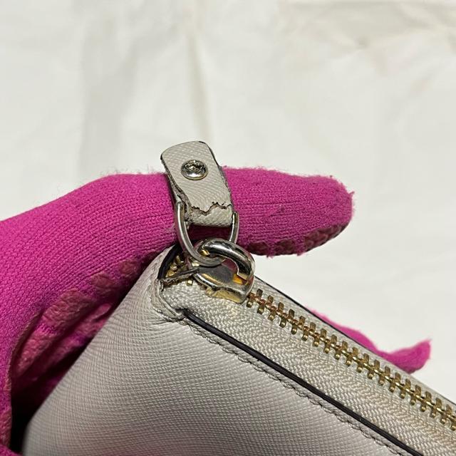 【ケイトスペード】 長財布 ラウンドファスナー グレー レザー 訳あり 格安 < ブランド 【ケイトスペード】 長財布 ラウンドファスナー グレー レザー 訳あり 格安 < ブランドの