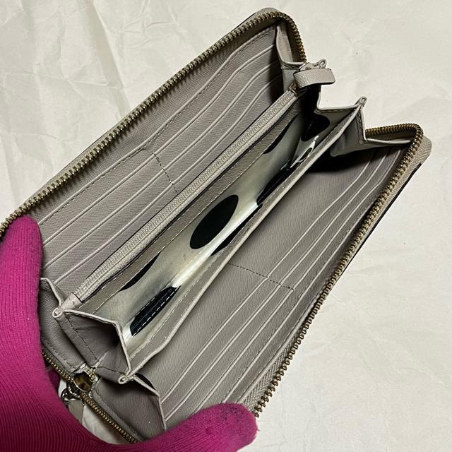 【ケイトスペード】 長財布 ラウンドファスナー グレー レザー 訳あり 格安 < ブランド 【ケイトスペード】 長財布 ラウンドファスナー グレー レザー 訳あり 格安 < ブランドの
