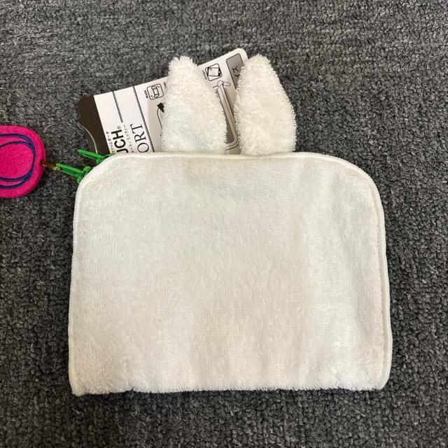 即決 新品 miffy ミッフィー タオルのふりしてコソッとポーチ < 女性ファッション 即決 新品 miffy ミッフィー タオルのふりしてコソッとポーチ < 女性ファッションの