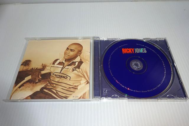 ���b�L�[�E�W���[���Y��Ricky Jones(�A����)��2������270�~ �� CD/DVD/�r�f�I�� 