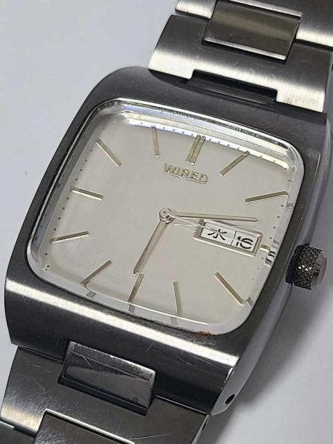 ワイアード クォーツ 電池切れ!。 < 男性アクセサリー/時計  ワイアード クォーツ 電池切れ!。  < 男性アクセサリー/時計の
