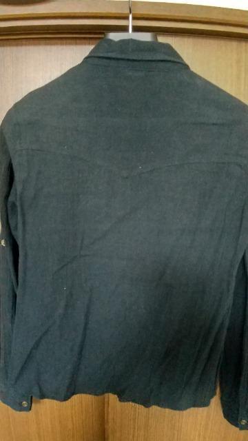 2wayの黒シャツ★袖ロールアップ★Mサイズ < 女性ファッション  2wayの黒シャツ★袖ロールアップ★Mサイズ < 女性ファッションの