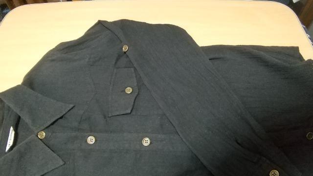 2wayの黒シャツ★袖ロールアップ★Mサイズ < 女性ファッション  2wayの黒シャツ★袖ロールアップ★Mサイズ < 女性ファッションの