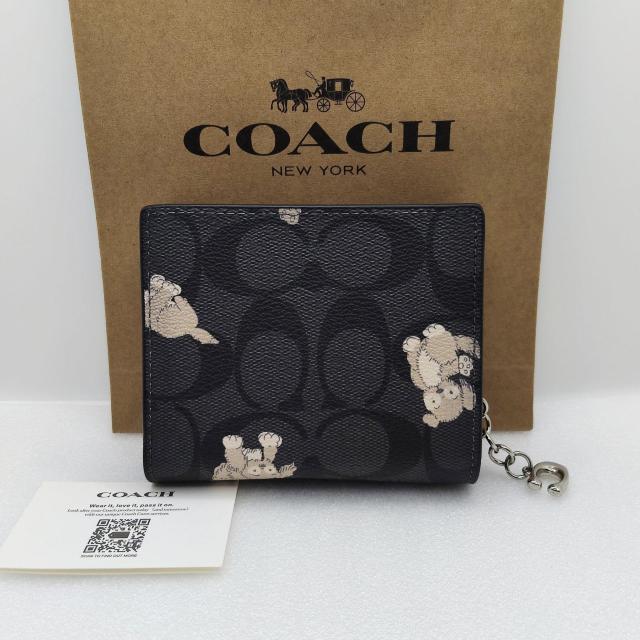 �V�iCOACH�@�V�O�l�`���[�L�����o�X��܂���z�@�h�b�O�v�����g �� �u�����h�� 