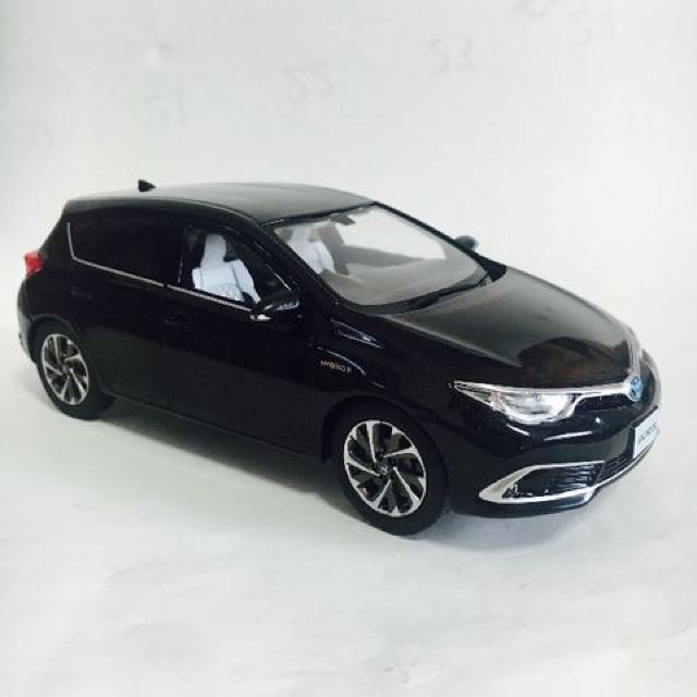 TOYOTA 新型(AURIS)ハイブリット BL 1/30 新品♪ディラー非売品送料込! < ホビー  TOYOTA 新型(AURIS)ハイブリット BL 1/30 新品♪ディラー非売品送料込! < ホビーの