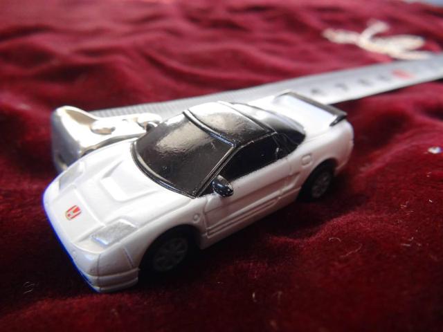ホンダNSXミニカー(白)! < ホビー  ホンダNSXミニカー(白)! < ホビーの